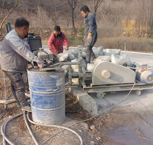 鼎湖路面下沉注浆